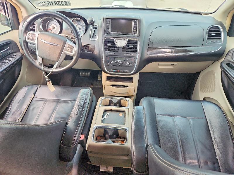 63591576 :رقم المزاد ، 2C4RC1BG3DR716689 vin ، 2013 Chrysler Town & Country مزاد بيع