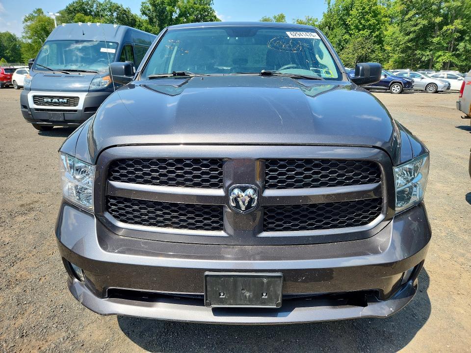 Auction sale of the 2018 Ram 1500, vin: 1C6RR7FG2JS137321, lot number: 62941476