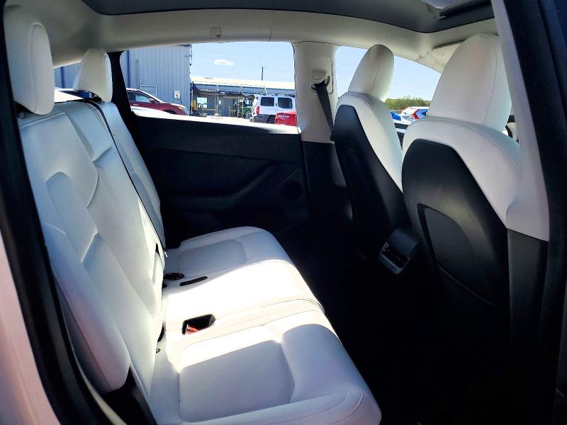 Продаж на аукціоні авто 2024 Tesla Model Y, vin: 7SAYGAEE9RF125587, номер лоту: 63539916