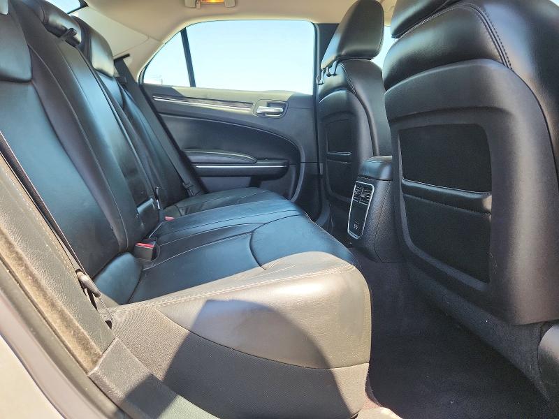 2016 Chrysler 300 მანქანა იყიდება აუქციონზე, vin: 2C3CCAAG0GH243176, აუქციონის ნომერი: 64846676