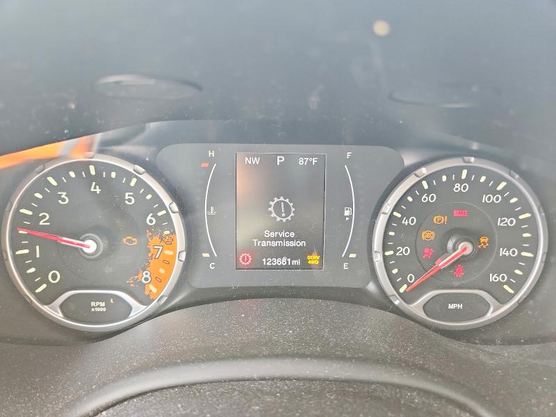 Продажа на аукционе авто 2015 Jeep Renegade, vin: ZACCJBATXFPB50442, номер лота: 65799266