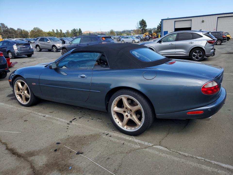 64441486 :رقم المزاد ، SAJDA42B61PA18293 vin ، 2001 Jaguar Xkr مزاد بيع