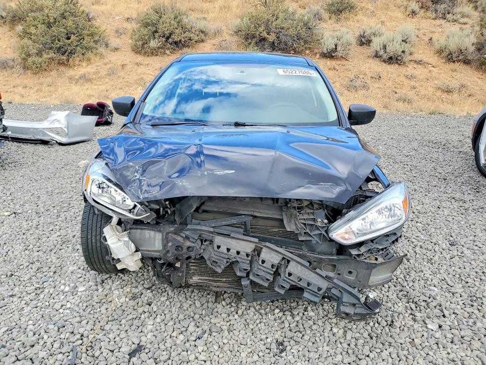 2016 Ford Focus მანქანა იყიდება აუქციონზე, vin: 1FADP3E2XGL247307, აუქციონის ნომერი: 65227086