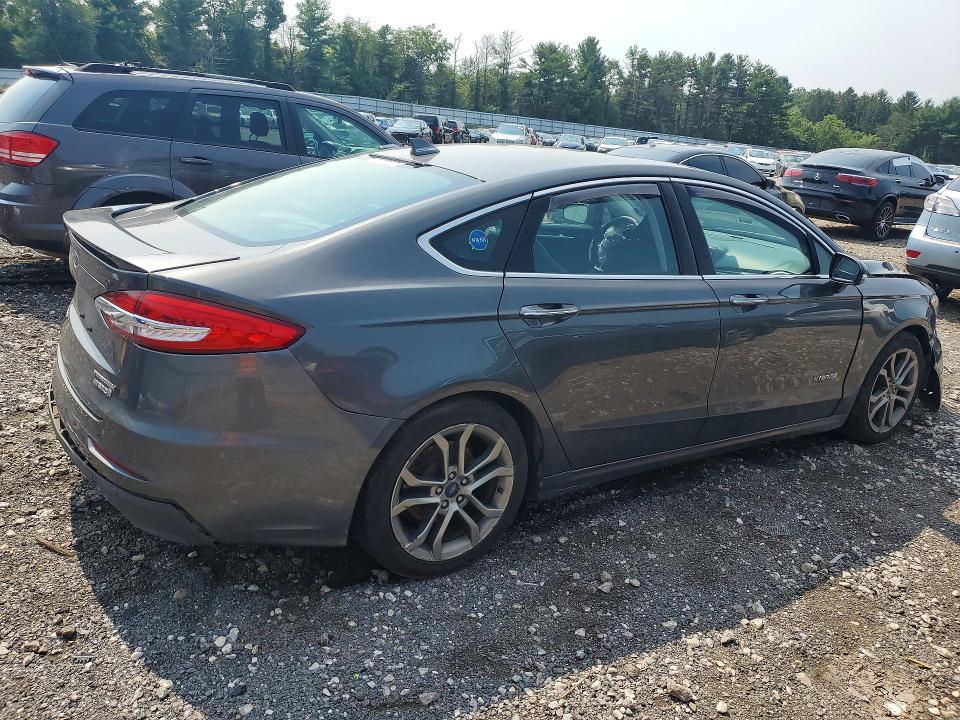 2019 Ford Fusion მანქანა იყიდება აუქციონზე, vin: 3FA6P0RU2KR162894, აუქციონის ნომერი: 64330326