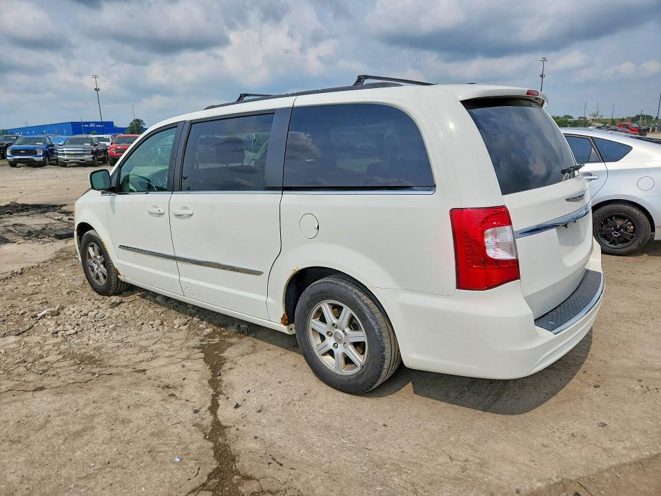65326726 :رقم المزاد ، 2A4RR5DG0BR785916 vin ، 2011 Chrysler Town & Country مزاد بيع