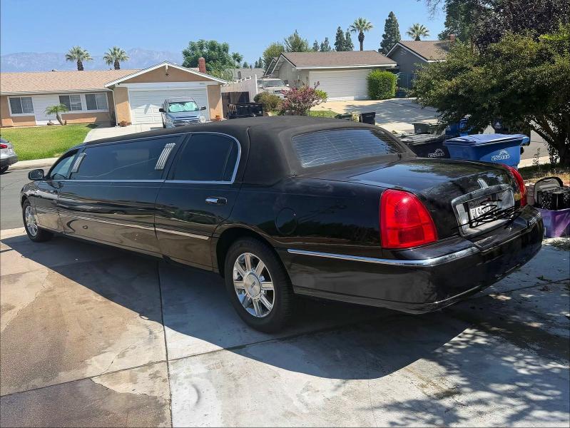 65960506 :رقم المزاد ، 2L1FM88W09X605721 vin ، 2009 Lincoln Town Car مزاد بيع