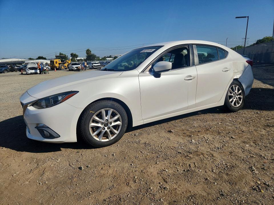 66576106 :رقم المزاد ، 3MZBM1V72FM230683 vin ، 2015 Mazda 3 مزاد بيع