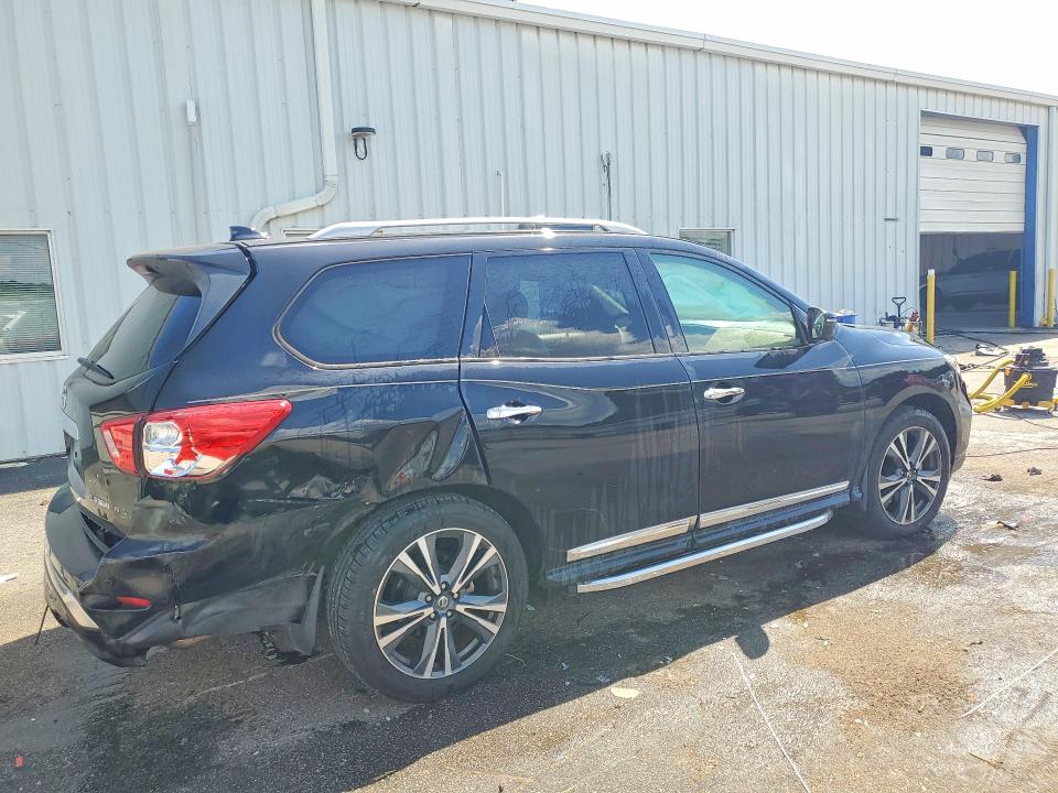 Продажа на аукционе авто 2020 Nissan Pathfinder, vin: 5N1DR2DN3LC582568, номер лота: 64263926