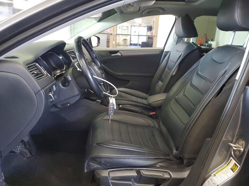 64295886 :رقم المزاد ، 3VW3A7AJ0FM425053 vin ، 2015 Volkswagen Jetta مزاد بيع