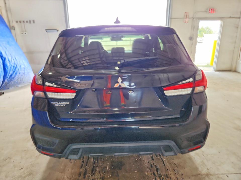 64675066 :رقم المزاد ، JA4APUAUXMU005028 vin ، 2021 Mitsubishi Outlander Sport مزاد بيع