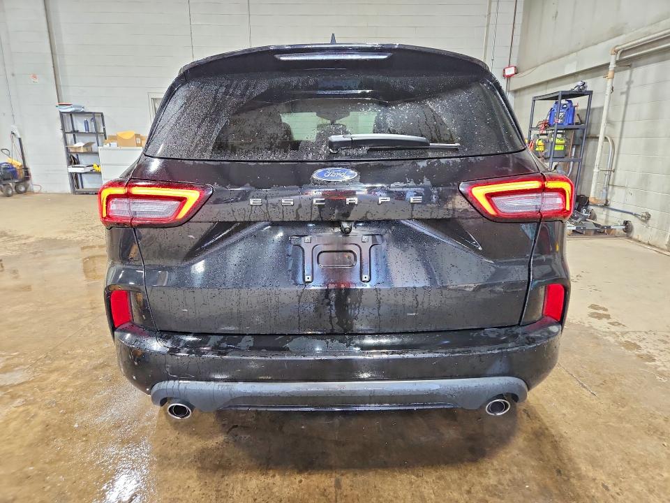 Продажа на аукционе авто 2023 Ford Escape, vin: 1FMCU0MN6PUA79096, номер лота: 63581366