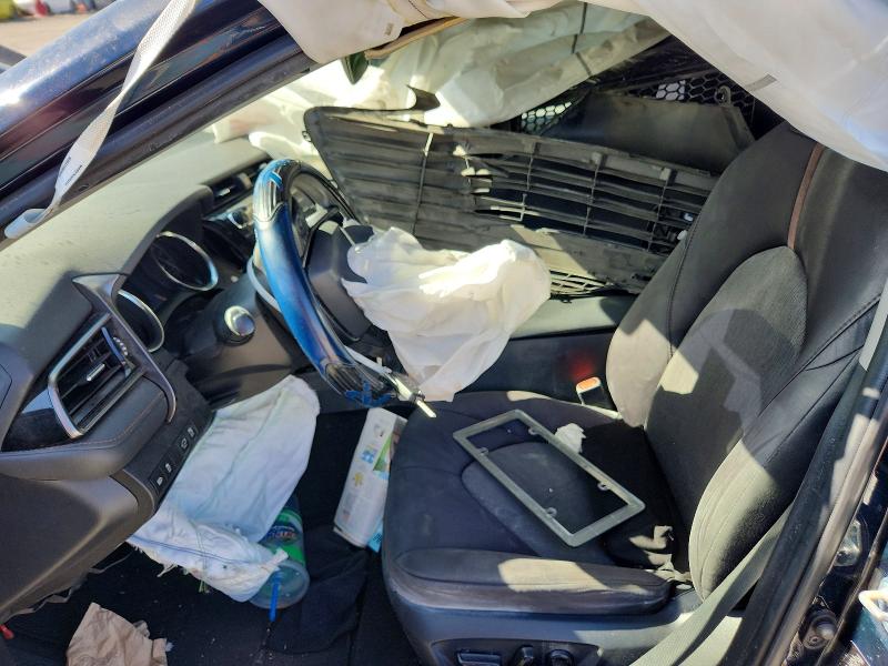 65904866 :رقم المزاد ، 4T1C11AK0LU986591 vin ، 2020 Toyota Camry مزاد بيع