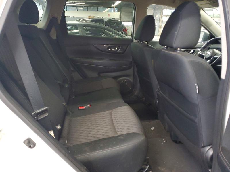 62690066 :رقم المزاد ، 5N1AT2MV1JC810780 vin ، 2018 Nissan Rogue مزاد بيع