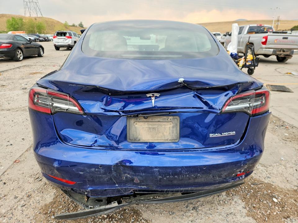 2022 Tesla Model 3 მანქანა იყიდება აუქციონზე, vin: 5YJ3E1EC6NF274402, აუქციონის ნომერი: 63018676