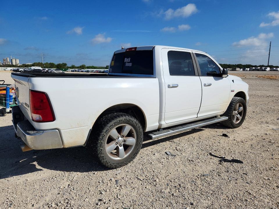 66046036 :رقم المزاد ، 1C6RR7LT0FS717952 vin ، 2015 Ram 1500 مزاد بيع