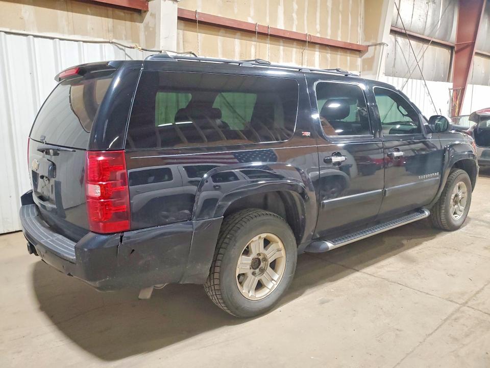 61647236 :رقم المزاد ، 3GNFK16308G112713 vin ، 2008 Chevrolet Subrban مزاد بيع