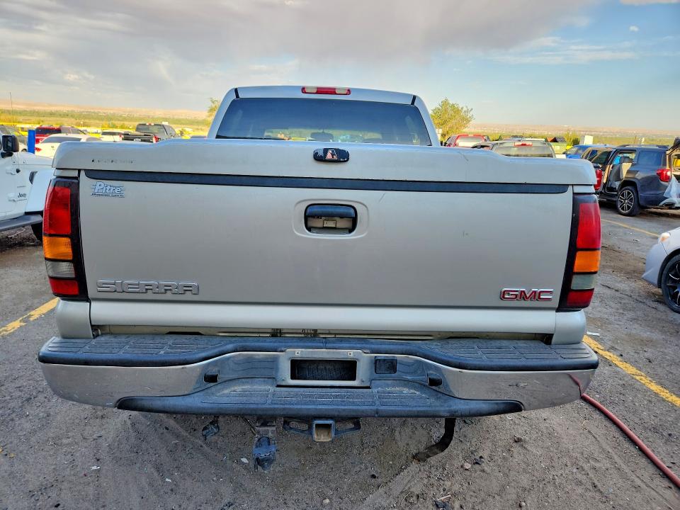 2007 Gmc New Sierra მანქანა იყიდება აუქციონზე, vin: 2GTEC13V271145646, აუქციონის ნომერი: 65823716