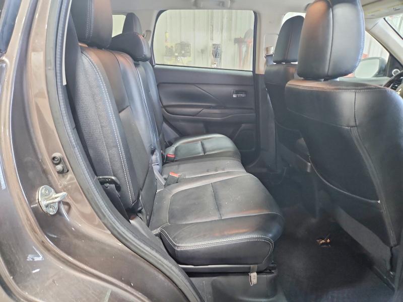 65532796 :رقم المزاد ، JA4AZ3A35HZ012697 vin ، 2017 Mitsubishi Outlander مزاد بيع