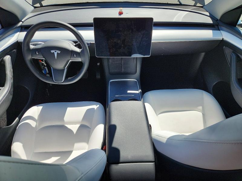 64290066 :رقم المزاد ، 7SAYGAEE4PF640560 vin ، 2023 Tesla Model Y مزاد بيع