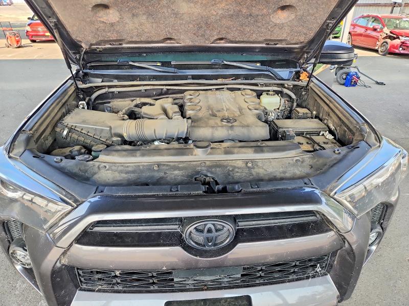2021 Toyota 4runner მანქანა იყიდება აუქციონზე, vin: JTEMU5JR6M5902740, აუქციონის ნომერი: 62630266