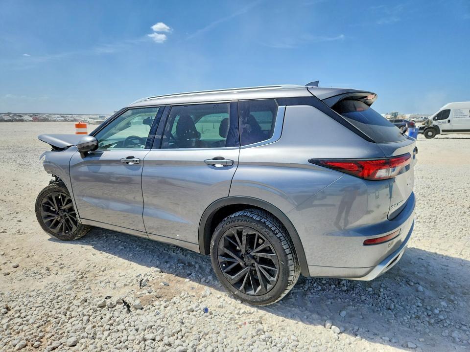 66023766 :رقم المزاد ، JA4J3VA82PZ031974 vin ، 2023 Mitsubishi Outlander مزاد بيع