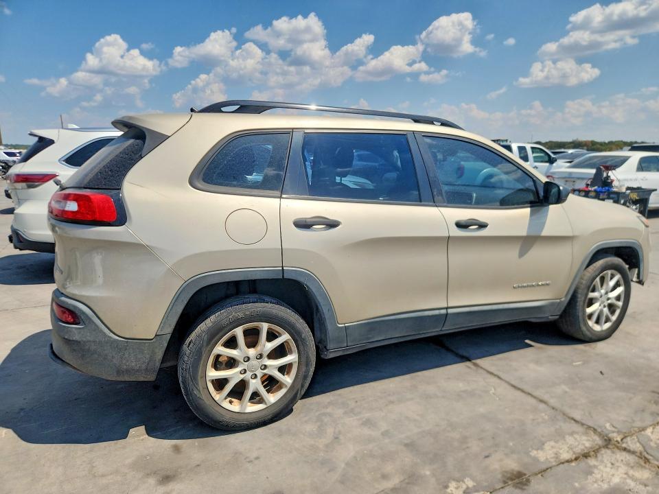 66971556 :رقم المزاد ، 1C4PJLAB5FW760654 vin ، 2015 Jeep Cherokee مزاد بيع