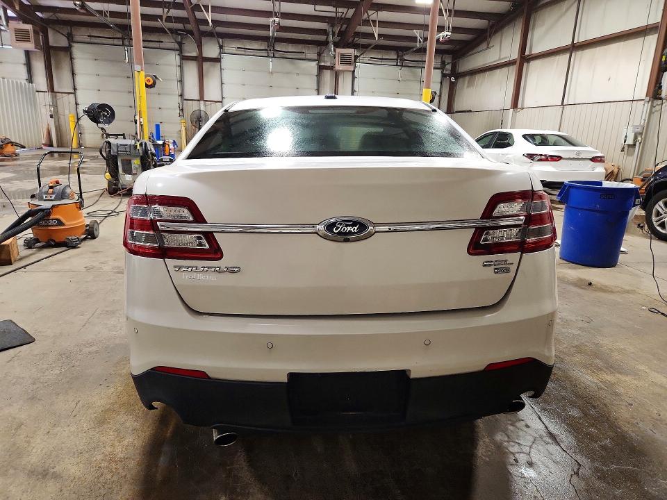Продажа на аукционе авто 2015 Ford Taurus, vin: 1FAHP2H85FG179274, номер лота: 63870366