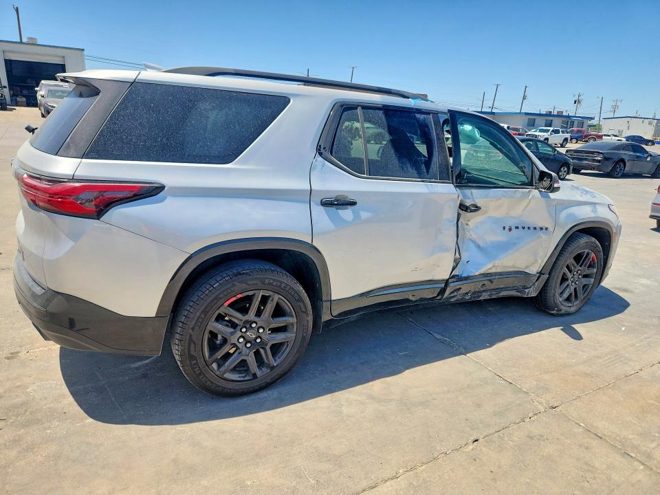 2022 Chevrolet Traverse მანქანა იყიდება აუქციონზე, vin: 1GNERKKW6NJ173989, აუქციონის ნომერი: 64913656