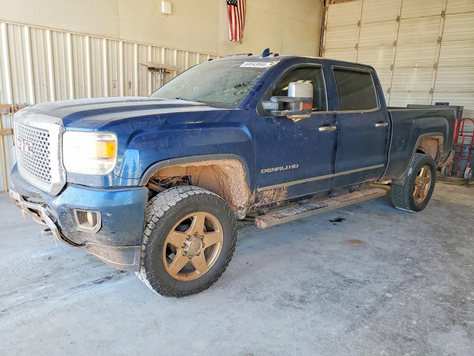 64643866 :رقم المزاد ، 1GT120E83FF632767 vin ، 2015 Gmc Sierra مزاد بيع