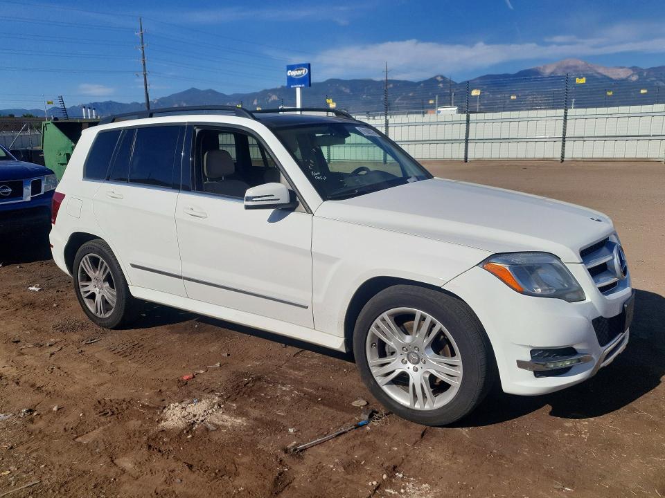 Продаж на аукціоні авто 2015 Mercedes-benz Glk, vin: WDCGG0EB5FG403230, номер лоту: 67008076