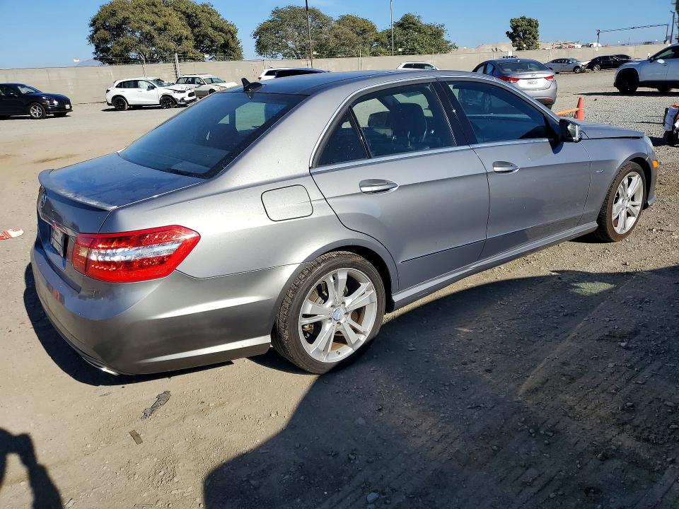 Aukcja sprzedaży 2012 Mercedes-benz E, vin: WDDHF5KB8CA525762, numer aukcji: 65050786