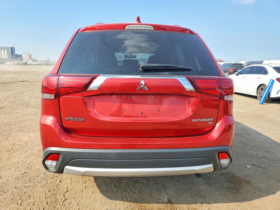 Продажа на аукционе авто 2017 Mitsubishi Outlander, vin: JA4AD3A31HZ008788, номер лота: 66211106