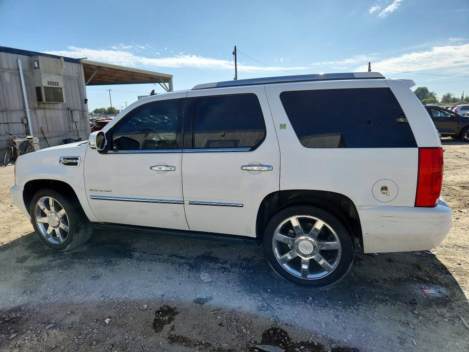Auction sale of the 2012 Cadillac Escalade, vin: 1GYS4EEJ4CR260391, lot number: 64330096