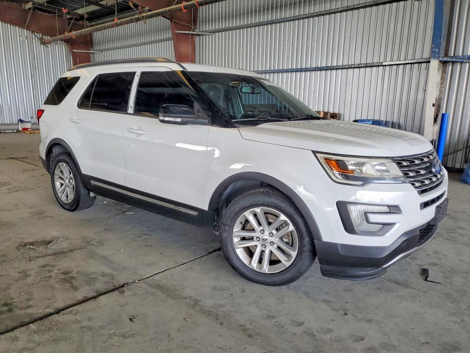 65243246 :رقم المزاد ، 1FM5K7D81HGA61221 vin ، 2017 Ford Explorer مزاد بيع