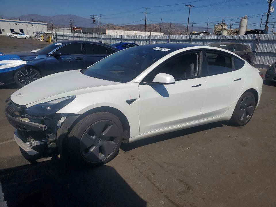 Продаж на аукціоні авто 2023 Tesla Model 3, vin: 5YJ3E1EA6PF517014, номер лоту: 63705536