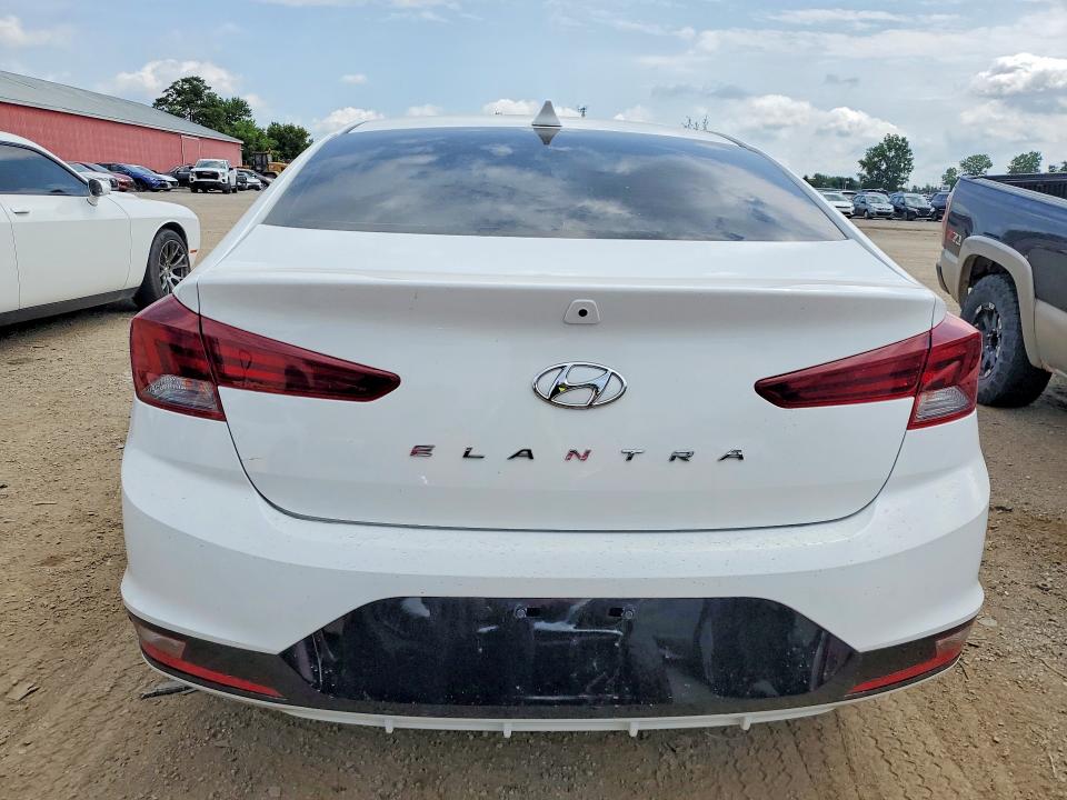 63681376 :رقم المزاد ، KMHD84LF6KU747739 vin ، 2019 Hyundai Elantra مزاد بيع