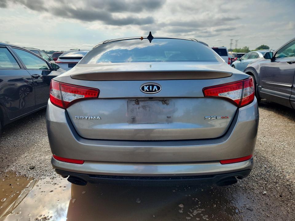 64722006 :رقم المزاد ، 5XXGR4A60CG001716 vin ، 2012 Kia Optima مزاد بيع