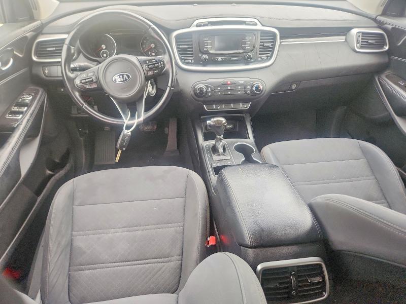 2016 Kia Sorento მანქანა იყიდება აუქციონზე, vin: 5XYPG4A38GG096443, აუქციონის ნომერი: 63833156