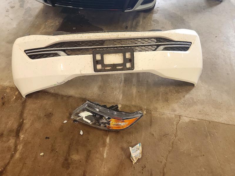63904356 :رقم المزاد ، 5FNRL5H65EB026364 vin ، 2014 Honda Odyssey مزاد بيع