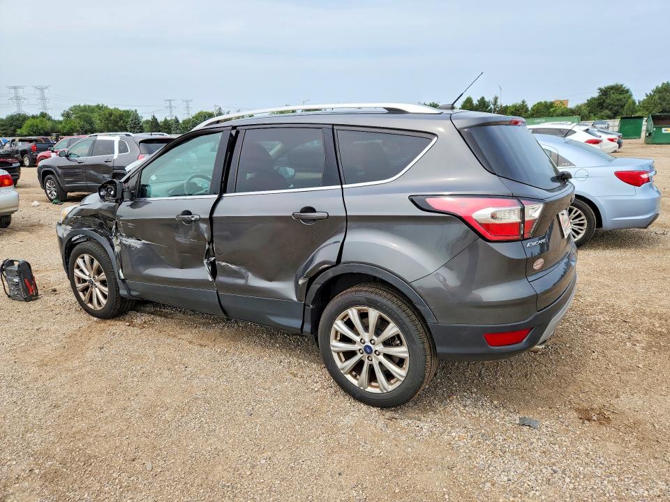 2017 Ford Escape მანქანა იყიდება აუქციონზე, vin: 1FMCU0JD6HUE31123, აუქციონის ნომერი: 64611036