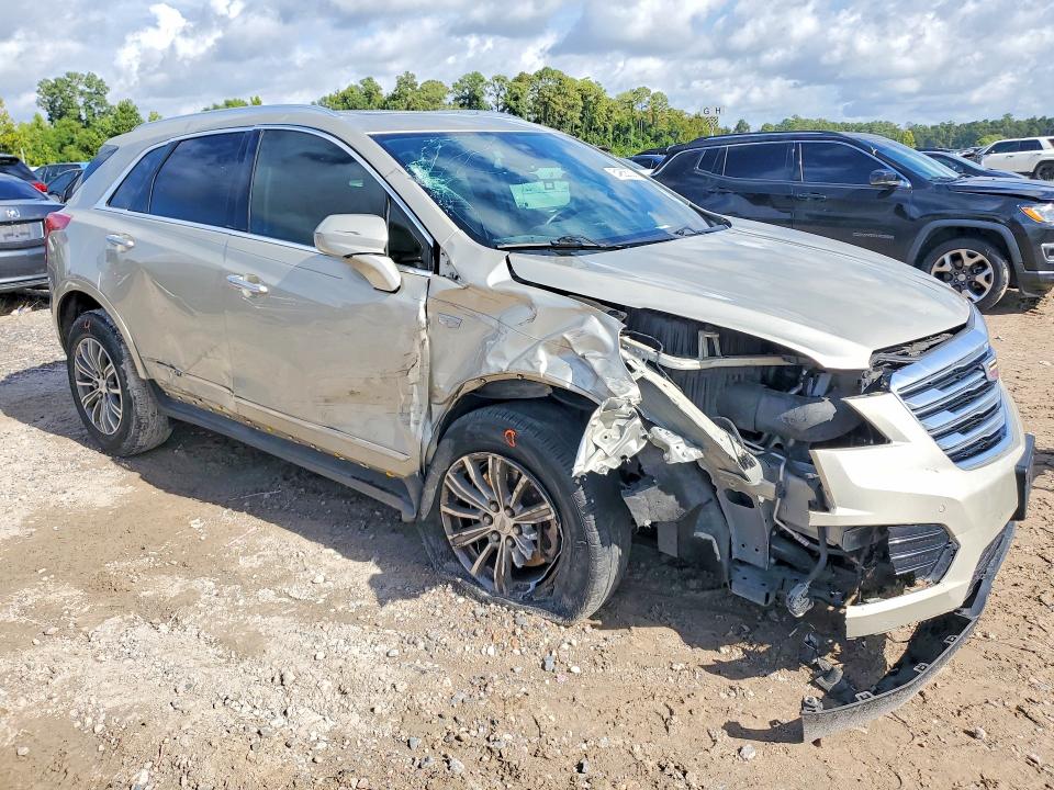 64856326 :رقم المزاد ، 1GYKNBRS3HZ163589 vin ، 2017 Cadillac Xt5 مزاد بيع