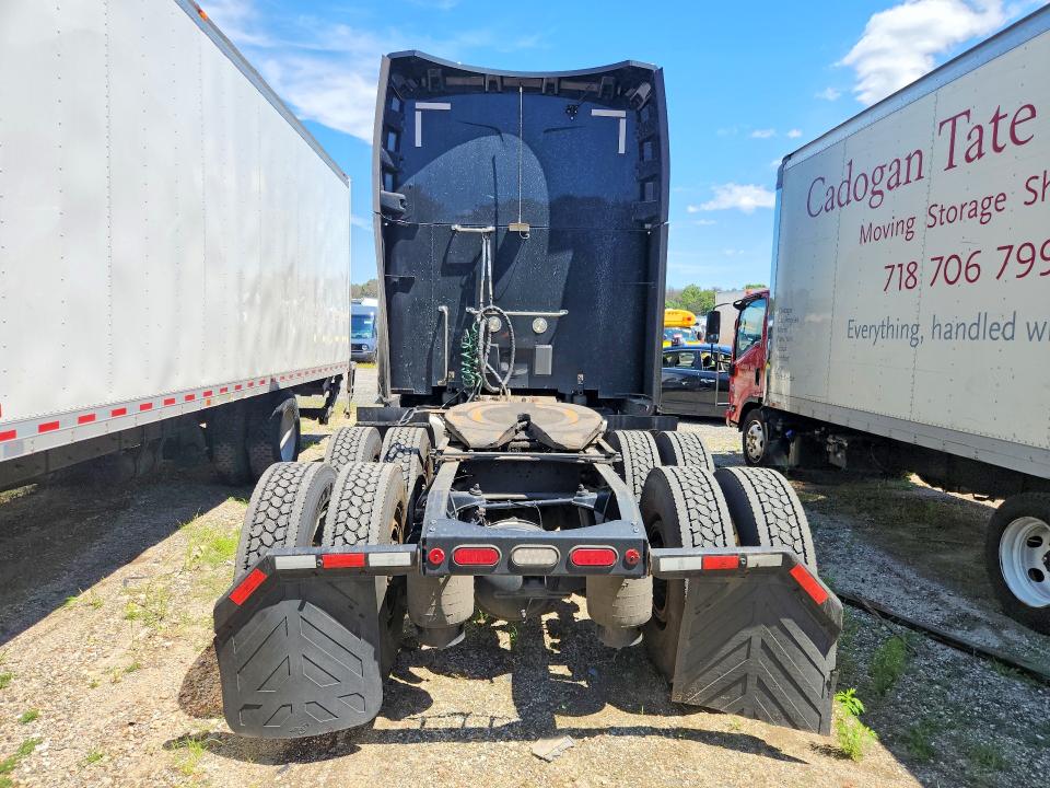 Продажа на аукционе авто 2023 Peterbilt 579, vin: 1XPBD49X9PD855818, номер лота: 63441766