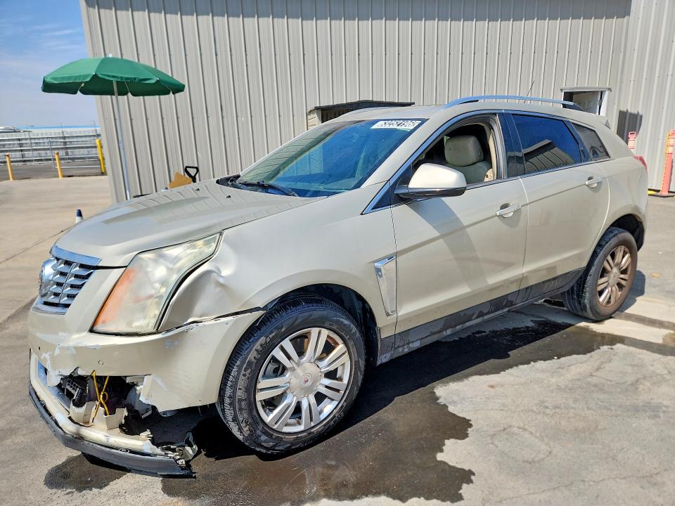 63252196 :رقم المزاد ، 3GYFNBE34FS584635 vin ، 2015 Cadillac Srx مزاد بيع