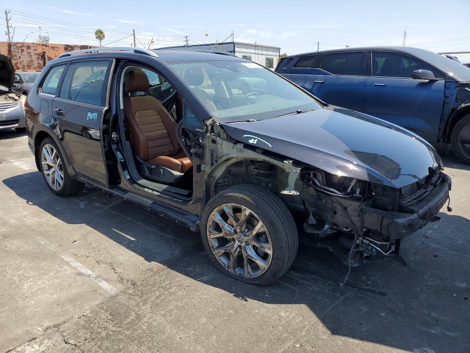 64436736 :رقم المزاد ، 3VWH17AU3KM503254 vin ، 2019 Volkswagen Golf Alltrack مزاد بيع