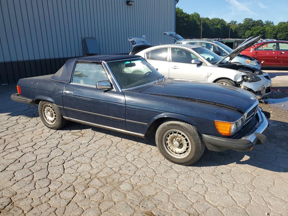 1983 Mercedes-benz 380 მანქანა იყიდება აუქციონზე, vin: WDBBA45A3DB021979, აუქციონის ნომერი: 60937466