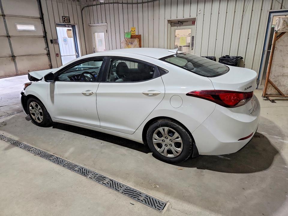 2016 Hyundai Elantra მანქანა იყიდება აუქციონზე, vin: 5NPDH4AE1GH693623, აუქციონის ნომერი: 64433176