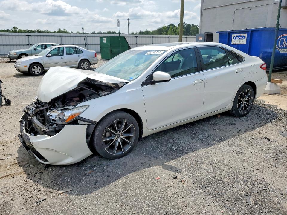 Aukcja sprzedaży 2016 Toyota Camry, vin: 4T1BF1FK5GU177681, numer aukcji: 64358236