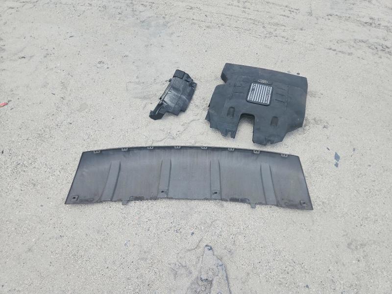2020 Land Rover Discovery მანქანა იყიდება აუქციონზე, vin: SALRG2RV8L2422161, აუქციონის ნომერი: 63743796
