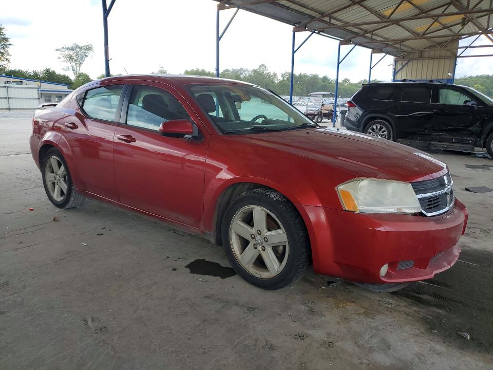 64719756 :رقم المزاد ، 1B3CC5FV5AN118975 vin ، 2010 Dodge Avenger مزاد بيع