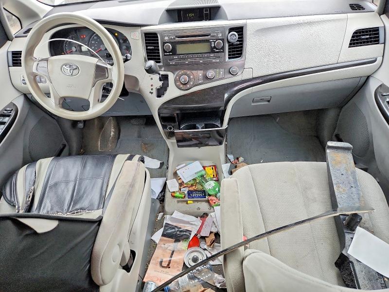 Продажа на аукционе авто 2011 Toyota Sienna, vin: 5TDZK3DC8BS022464, номер лота: 61636286
